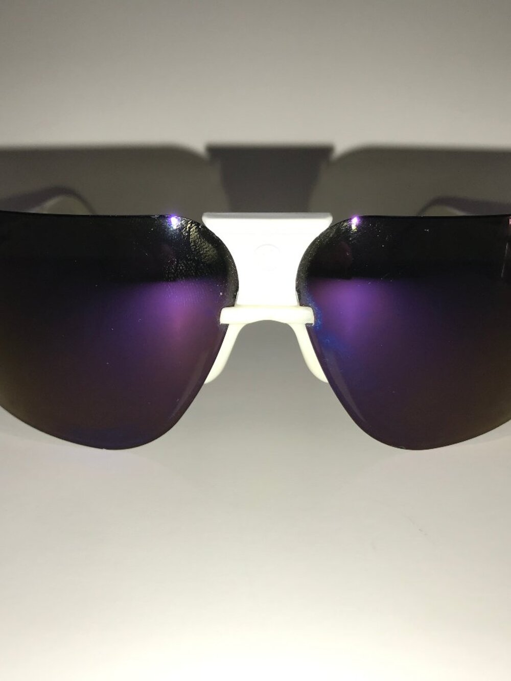 Rare Vtg Gargoyles Terminator Classic Shield Sunglasses White/Purple